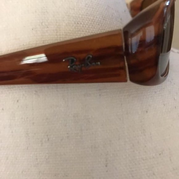 Ray Ban sunglasses - Picture 11 of 13